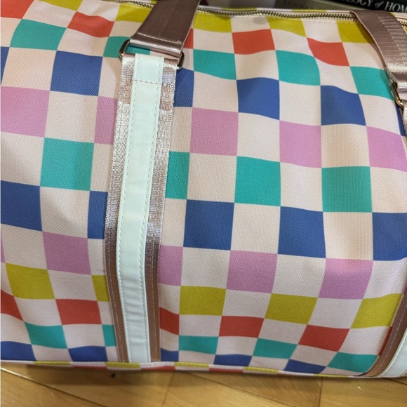 Multicolored Checkered Pattern Duffle Weekender Bag 🩷🧡💛💚🩵💜 - Picture 2 of 9